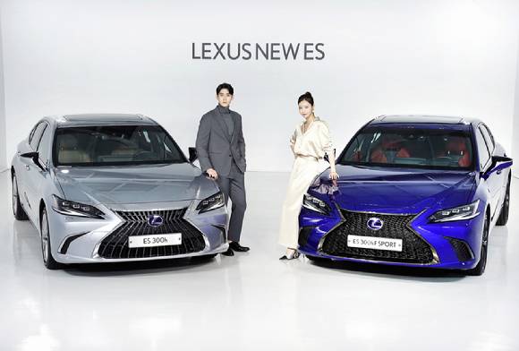 렉서스코리아가 프리미엄 하이브리드 세단 'New ES'를 출시한다. [사진=렉서스코리아]