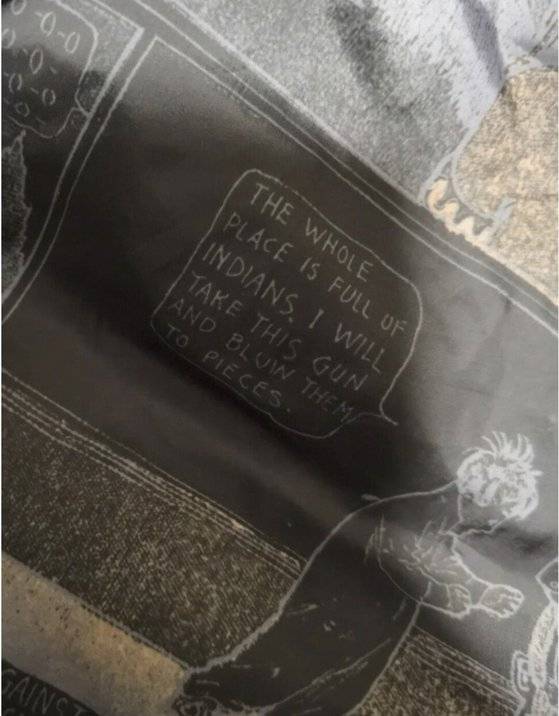 중국의 한 의류회사에서 아동복에 부적절한 문구와 이미지를 새겨 논란이 일었다. [인터넷 캡처]