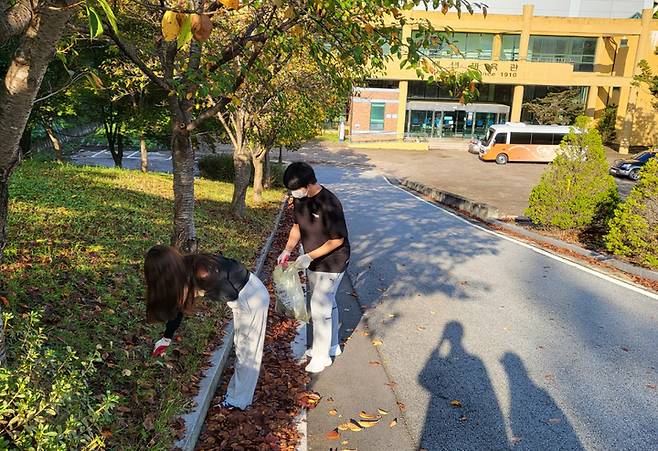 공주대 제52대 총학생회 '제6회 클린데이' 참가자 *재판매 및 DB 금지