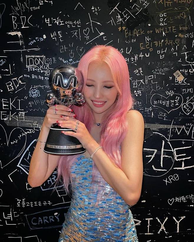 (여자)아이들 소연 (@tiny.pretty.j)