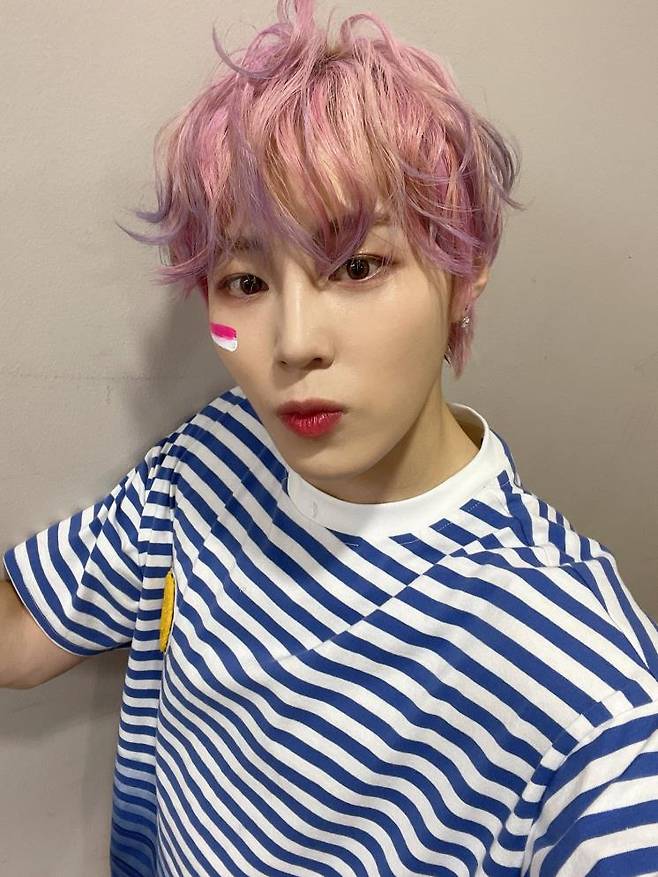하성운 (@gooreumseng)