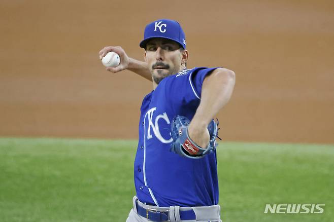 [클리블랜드=AP/뉴시스] 메이저리그(MLB) 캔자스시티 로열스의 카일 짐머. 2021.06.26