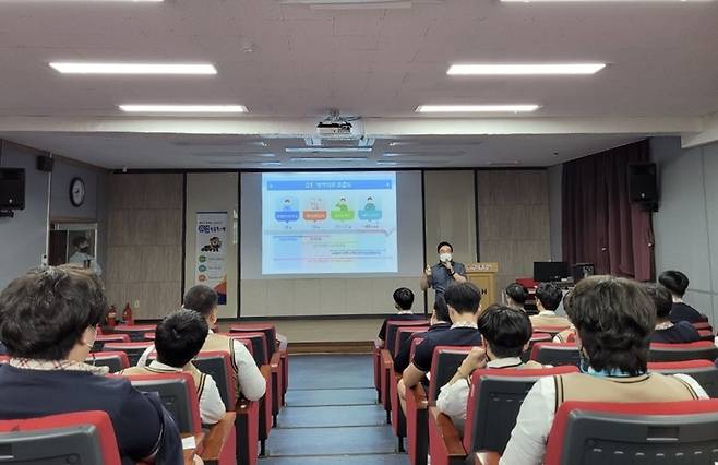 부산지방병무청, 특성화고 재학생을 위한 취업맞춤특기병 방문설명회 *재판매 및 DB 금지