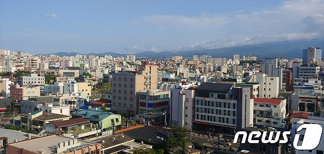 제주시내 전경© 뉴스1