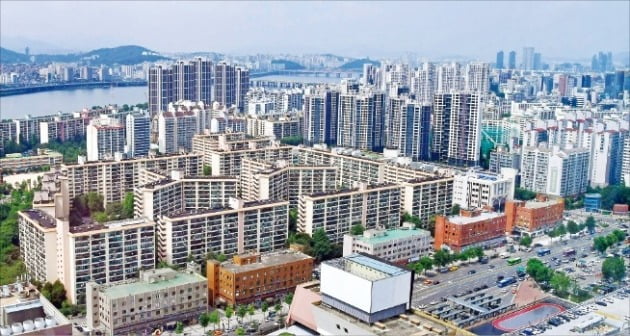 서울시 서초구 반포·잠원동 일대의 아파트들. / 자료=한경DB