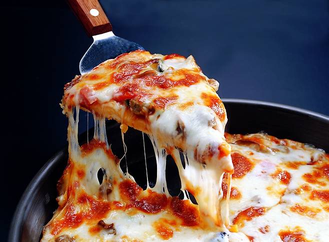 인터넷 커뮤니티에 피자가 맛이 없어 리뷰에 별 1점을 주자 가게 사장에게 협박당했다는 글이 올라왔다. /사진=이미지투데이