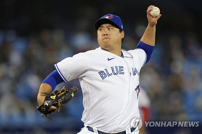 양키스와의 경기에서 시즌 10패째 안은 류현진  [캐내디안 프레스 AP=연합뉴스]