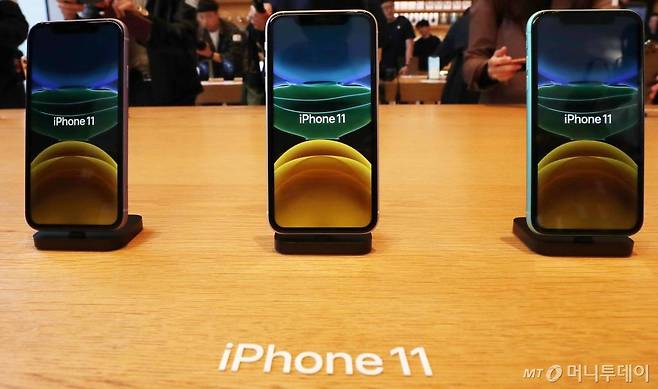 애플 아이폰 11 · 11 Pro · 11 Pro Max /사진=김휘선 기자 hwijpg@
