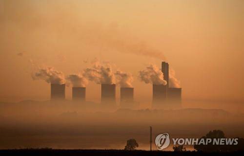 대기 수은오염 주범 중 하나인 석탄 화력발전소 [로이터=연합뉴스]
