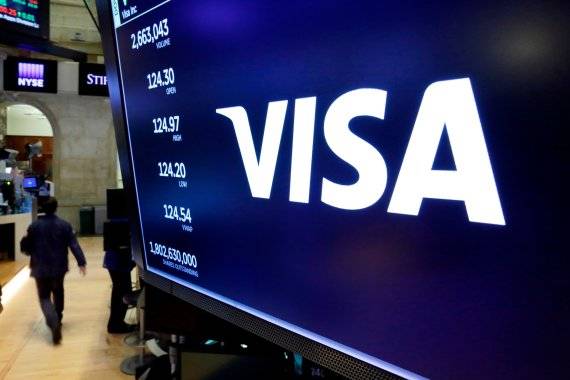 글로벌 신용카드 비자(VISA)가 서로 다른 나라의 중앙은행발행 디지털화폐(CBDC)나 다른 블록체인 네트워크에서 개발된 가상자산을 호환할 수 있도록 하는 허브시스템을 개발했다. 이를테면 중국의 디지털위안과 미국의 디지털달러가 호환될 수 있도록 해 복잡한 외환시스템 없이 디지털화폐들이 교환되도록 한다는 것이다. /사진=뉴시스 외신화상