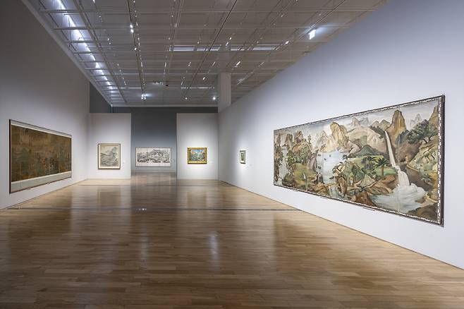 An installation view of “MMCA Lee Kun-hee Collection: Masterpieces of Korean Art” at the MMCA Seoul (MMCA)