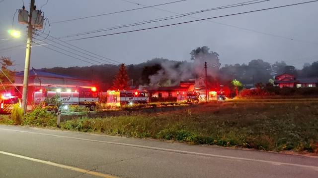 붙 타는 소태그리스도의교회. 한국기독교소방선교회 제공.