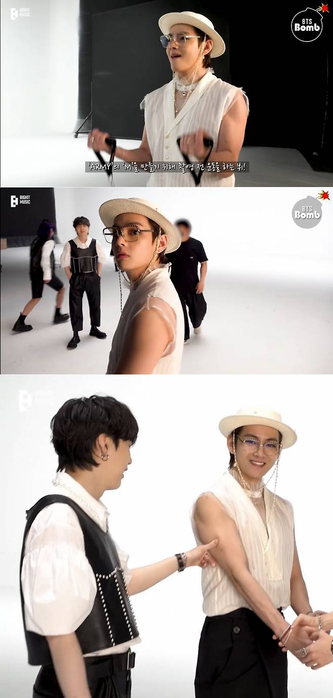 세상에서 제일 섹시한 arMy..방탄소년단 뷔, 퍼펙트 페이스 퍼펙트 보디.."내 심장도 펌핑중♥"