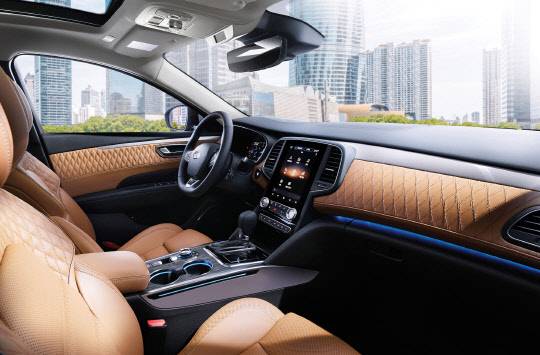 2022년형 SM6 실내. 르노삼성자동차 제공