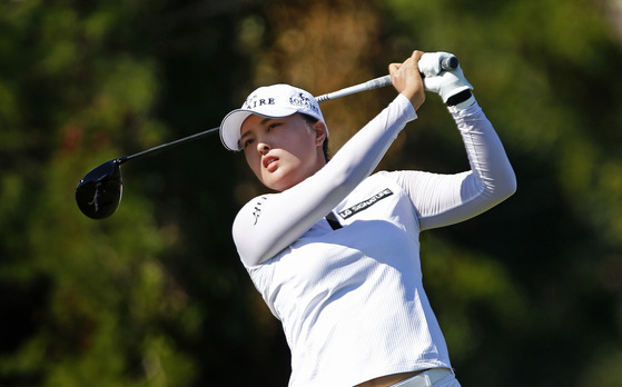 Ko Jin-young hits from the second tee during the final round of the Shop Rite LPGA Classic golf tournament on Sunday in Galloway, New Jersey. [AP/YONHAP]