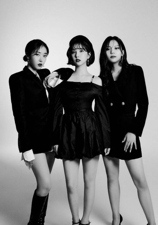 ▲ 신비, 은하, 엄지(왼쪽부터). 출처| 엄지 인스타그램