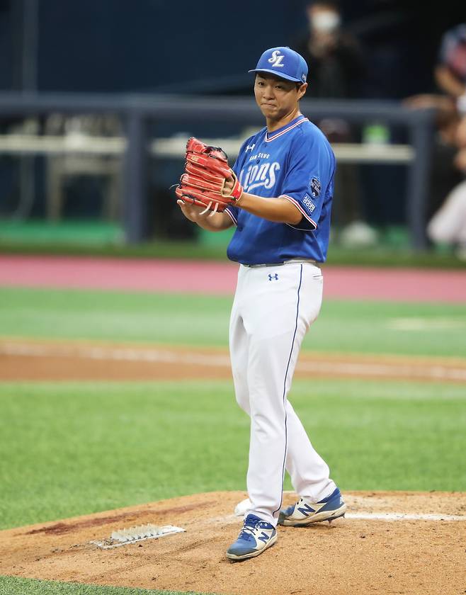 '2021 신한은행 SOL KBO 리그' 삼성-키움 경기

삼성, 키움에 9대 3 승리, 마무리 투수 김윤수

서울 고척스카이돔

2021년 10월 6일. (김창율/news@isportskorea.com)