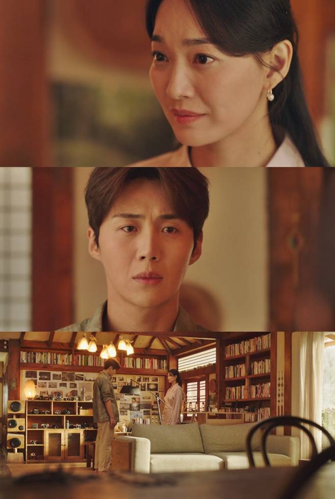 갯마을 차차차, 신민아 김선호