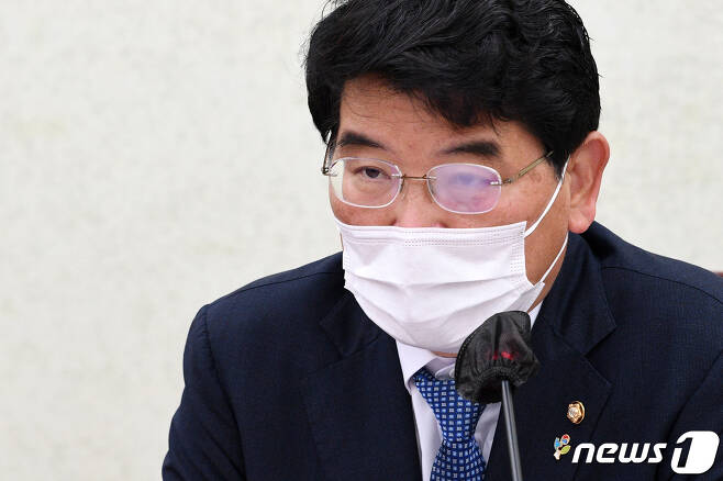 박완주 더불어민주당 의원. 2021.7.1/뉴스1 © News1 오대일 기자