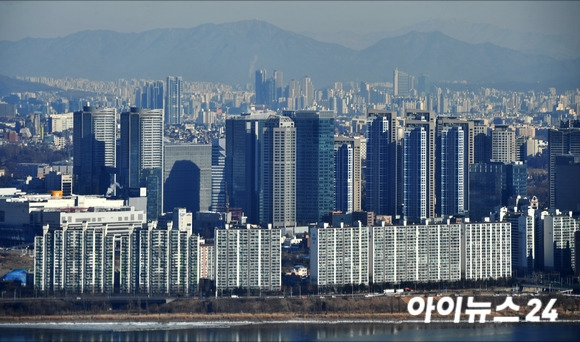 서울 도심 아파트 단지 전경. [사진=정소희 기자]