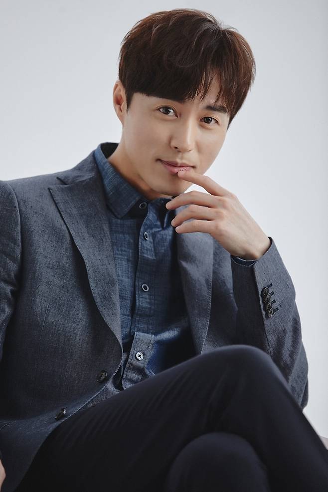 [서울=뉴시스] 오민석 2021.10.13사진=제이와이드컴퍼니 제공) photo@newsis.com *재판매 및 DB 금지