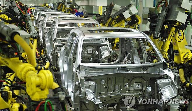 반도체 공급부족에 고전하는 중국 자동차 공장 [신화 연합뉴스 자료사진, DB 및 재판매 금지]