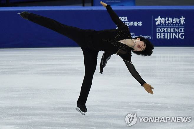 차준환 아시안트로피 2021 쇼트프로그램 연기 [AFP=연합뉴스]