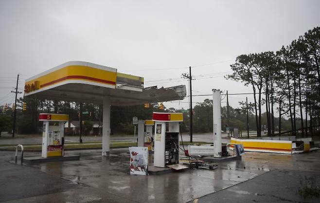 골드만삭스가 최근 글로벌 에너지 부족 사태로 고공행진을 보인 유가가 당분간 상승세를 지속할 것이라고 전망했다. (사진= AFP)