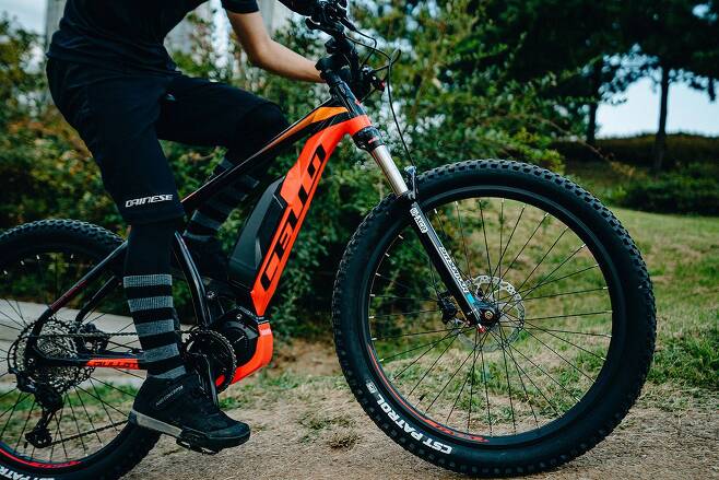 삼천리자전거가 최근 출시한 산악용 전기자전거(e-MTB) '불렛 FX 90’. /삼천리자전거 제공