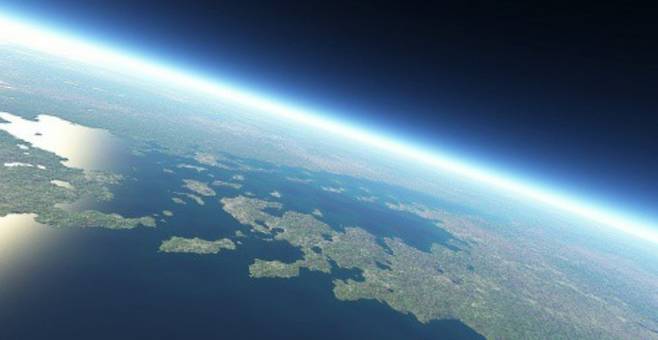 지구 저궤도에서 가장 많은 인공위성이 몰려있는 고도 600-800km이다. 초저궤도는 지구 저궤도의 절반 이하의 높이로 지구 표면에서 200-300km 상공에 있는 영역을 의미한다.위키미디어 제공