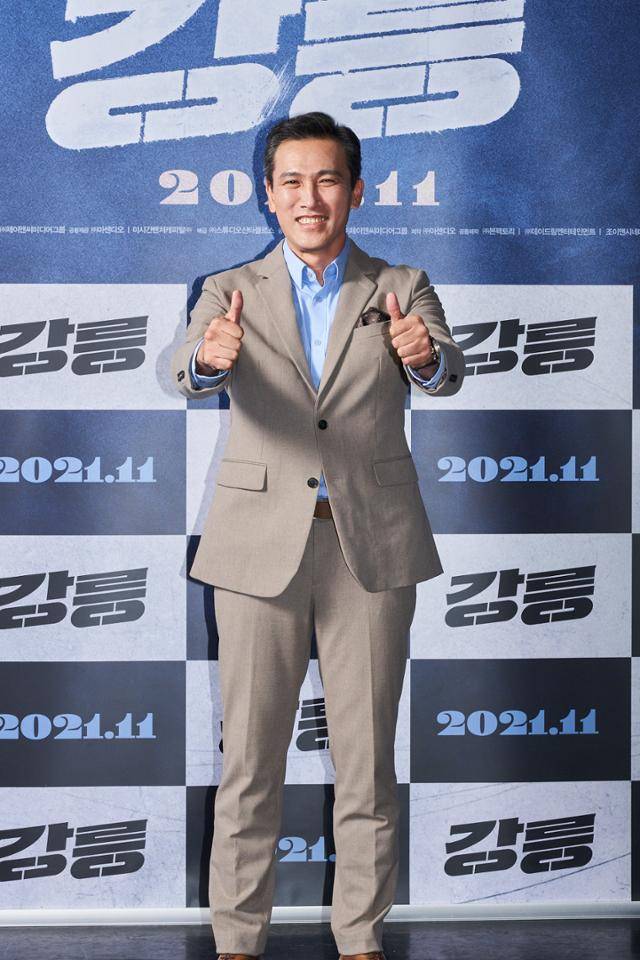 유오성이 '강릉'의 온라인 제작보고회에 참석했다. 스튜디오산타클로스 제공