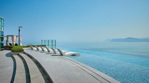 시그니엘 부산 인피니티 풀. / 제공 = 롯데호텔