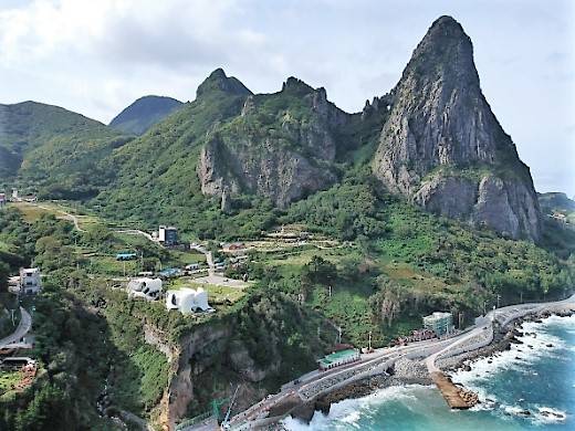 코스모스 리조트. / 제공 = 코오롱