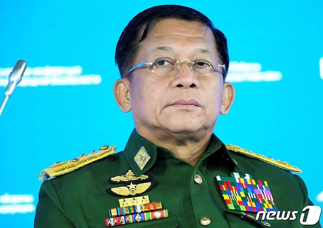 민 아웅 흘라잉 미얀마군 총사령관이 22일(현지시간) 모스크바 국제 안보 컨퍼런스에 참석을 하고 있다. © AFP=뉴스1 © News1 우동명 기자