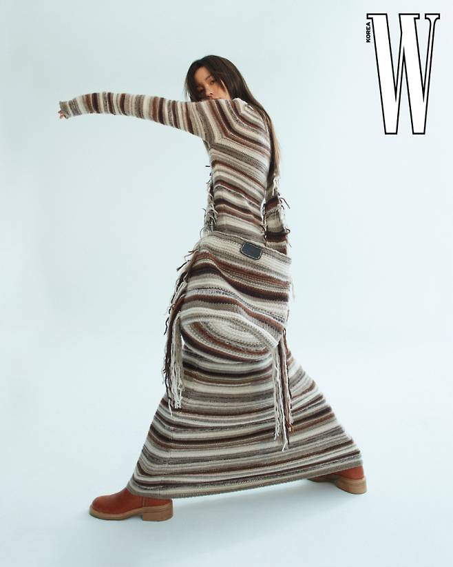 더블유 코리아 제공