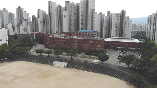 단국대학교부속소프트웨어고등학교 전경.