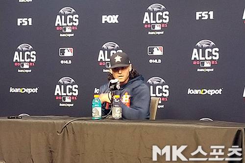 맥컬러스는 오른팔 부상으로 챔피언십시리즈에 나오지 못하고 있다. 사진(美 휴스턴)= 김재호 특파원