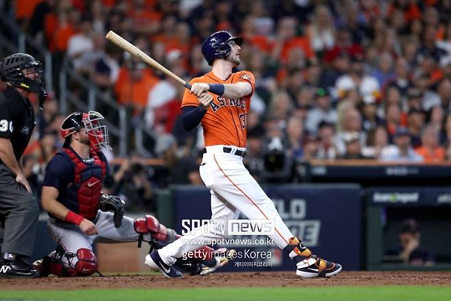 ▲ KIA 프레스턴 터커의 동생 휴스턴 카일 터커.