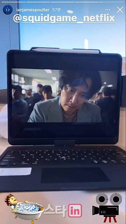 이안 폴터가 “휴식 중에는 넷플릭스를 보는 게 진리다”라며 인기 드라마 ‘오징어 게임’을 시청하고 있는 영상을 자신의 SNS에 올렸다. (사진=이안폴터 인스타그램)