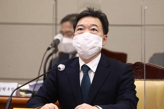 10월 18일 국회 법제사법위원회의 대검찰청 국정 감사에 출석한 김오수 검찰총장. 임현동 기자