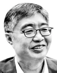 우석훈 성결대 교수·경제학자