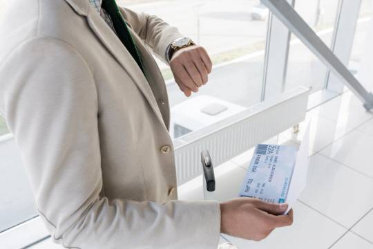 1920년대 항공산업 태동기로 거슬러 올라가는 규격화된 종이 보딩패스는 디지털 보딩패스로의 전환과 함께 언젠가 사라져 우리의 추억이 될 전망이다. 게티이미지뱅크