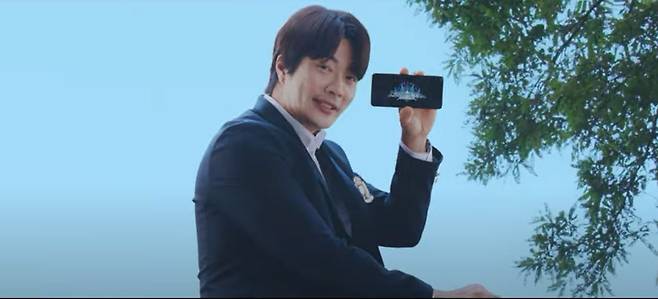 중국 게임사 '문톤'의 신작 게임 '심포니 오브 에픽'의 홍보모델로 발탁된 권상우. 사진은 심포니 오브 에픽 광고 중 일부 [심포니 오브 에픽 유튜브 채널 갈무리]