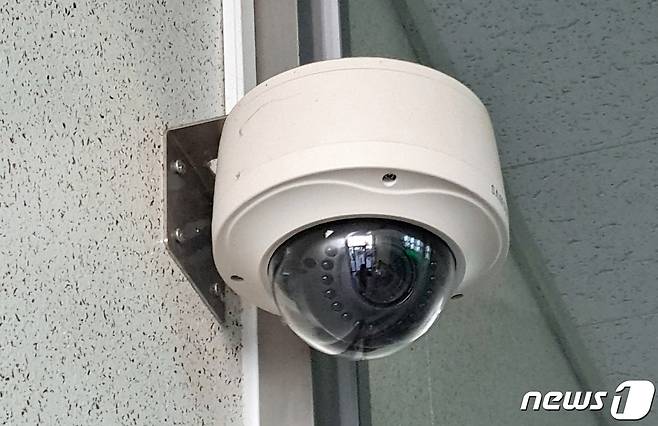 (진천·음성=뉴스1) 김정수 기자 = 충북도내 일부 지자체가 도내 중소기업과 기계경비 계약을 외면하고 있는 것으로 나타났다.(사진은 기사내용과 무관함)© 뉴스1