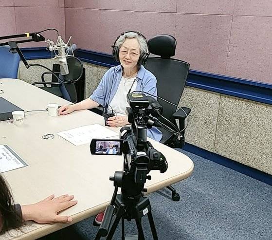 KBS '6시 내고향'에서 내레이션을 맡은 김영옥. [사진 에스피드림엔터테인먼트]