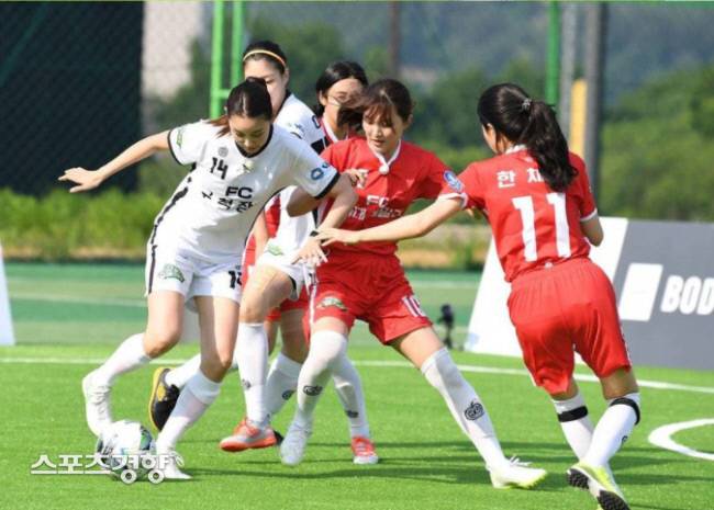 SBS 스포츠 예능 ‘골때리는 그녀들’ 방송 장면. 사진 SBS