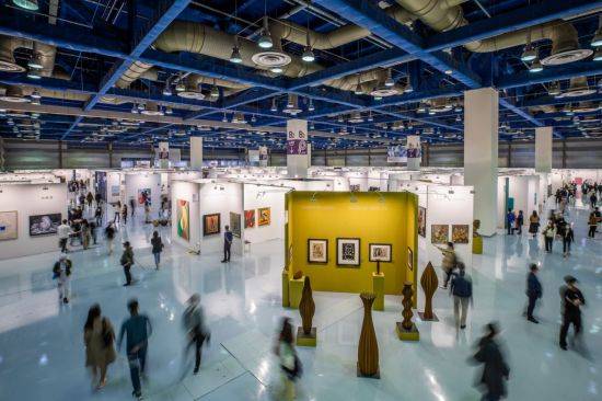 13~17일 서울 강남구 삼성동 코엑스에서 열린 '한국국제아트페어(키아프)' 전시장 전경.(사진출처=한국화랑협회)