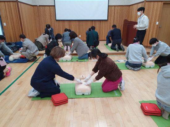 심폐소생술 등 응급처치 교육 [이미지출처=합천군]