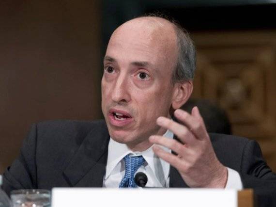 외신들은 비트코인 선물 상장지수펀드(ETF) 출시는 가상자산 관련 투자가 보다 주류가 되어 가는 가장 최근의 신호라고 평가했다. 게리 겐슬러 미국 증권거래위원회(SEC) 위원장은 앞서 비트코인 선물 ETF에 대해 긍정적인 발언을 잇따라 한 바 있다. /사진=뉴스1로이터