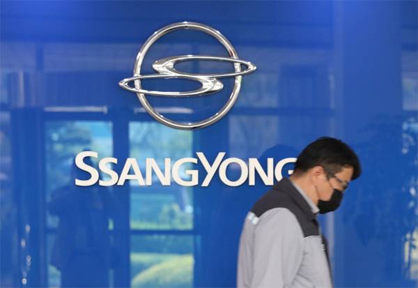 쌍용자동차 우선협상자에 에디슨모터스컨소시엄이 20일 선정됐다. 사진은 지난 4월 쌍용차 기업회생절차 개시에 따라 민·관·정 협력회의가 열렸을 당시 쌍용차 본관의 모습. [매경DB]